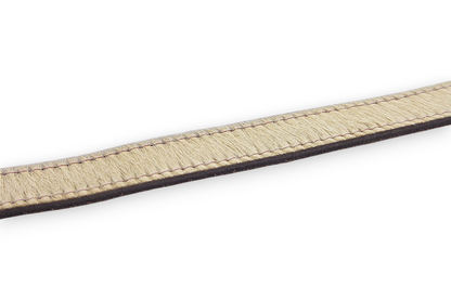 Afdelingriemen.nl luxe beige damesriem van haarleder met versterkte stiksels en donkerbruine voering
