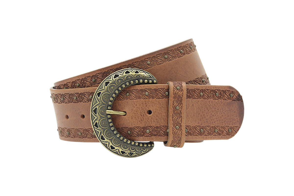 Afdelingriemen.nl cognacbruine leren damesriem met bloemmotief, metalen studs en een antieke bronzen halfronde gesp.