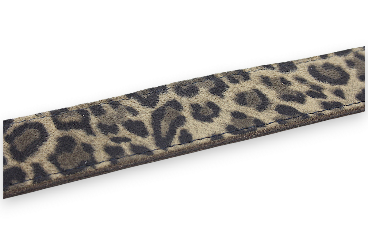 Afdelingriemen.nl dames riem van 4 cm breed met bruine luipaardprint in suède look