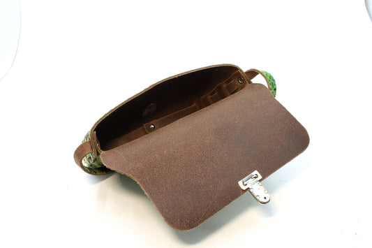 Groene schoudertas met print - klein model