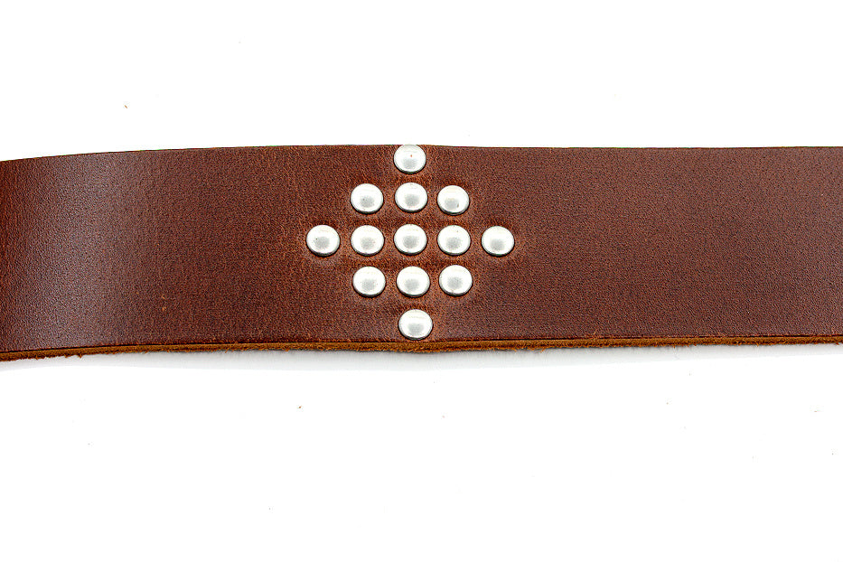 Stoere jeans riem cognac met studs